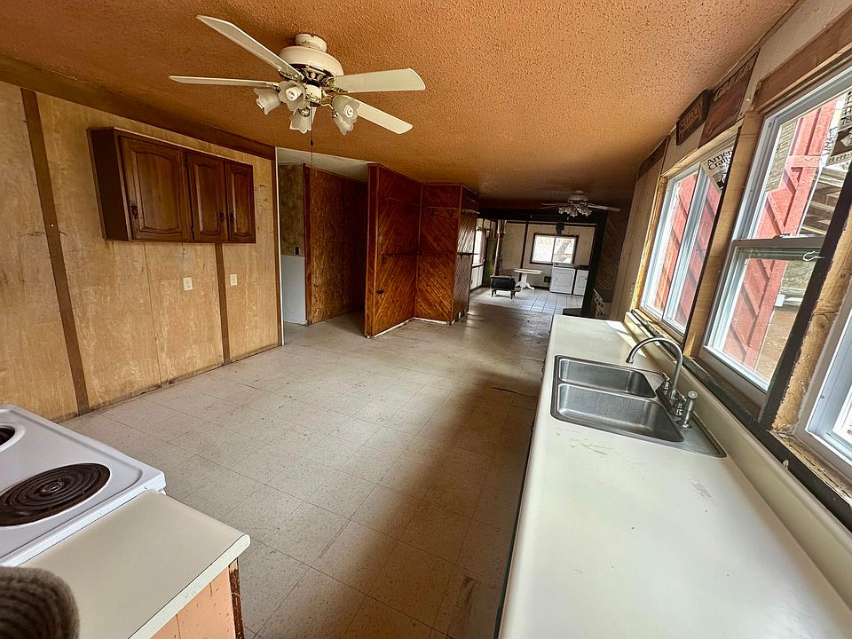 中古 美品 レンツ RD-6 21285 Porcupine Rd, Hillman, MI 49746 | Zillow