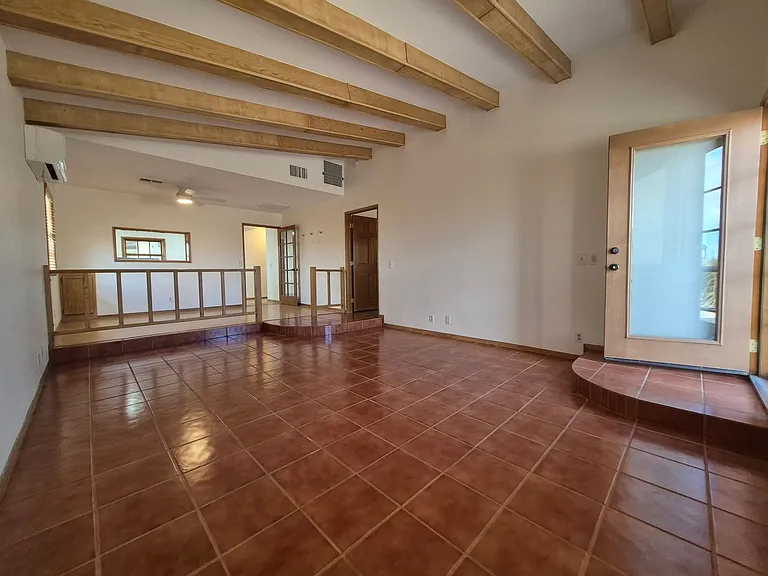 60111 Pueblo Trl — Photo 6