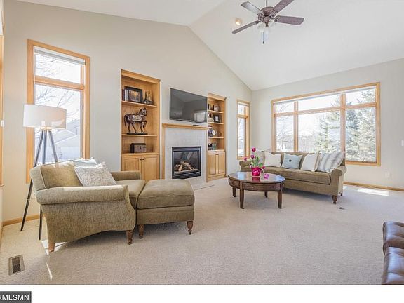 2nd image of 23630 Carmen Ct