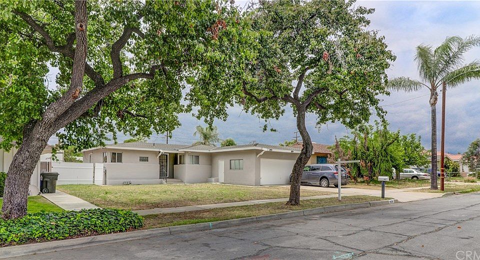 1st image of 9626 Boxwood Ave