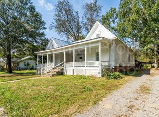 412 Brignoli St, Talladega, AL 35160
