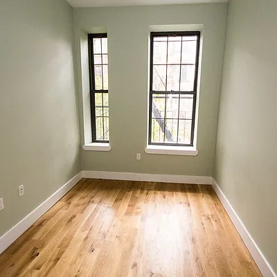 Rented by Evergreen Apartments BK | media 87