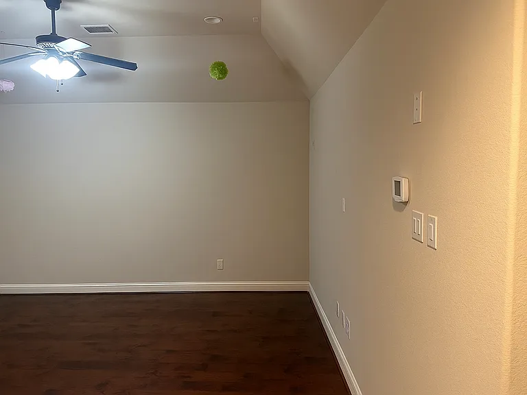 10525 Chaucer Hill Ln — Photo 6