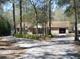 181 Lake Juniper Cir, Defuniak Springs, FL 32433