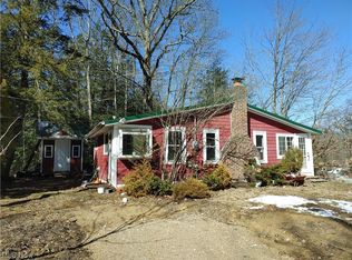 3890 Orchard Grove Dr, Geneva, OH 44041