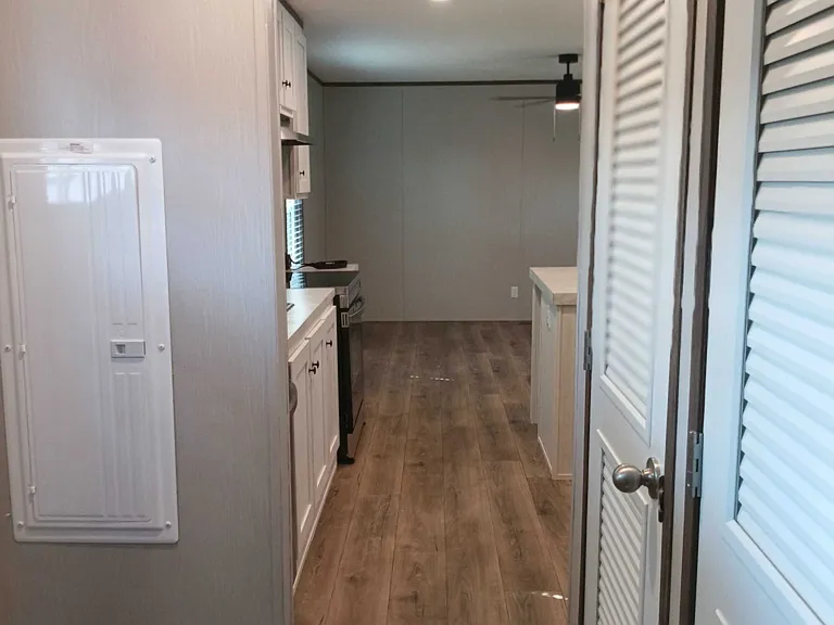 140 Thousand Oaks Dr #154 — Photo 13