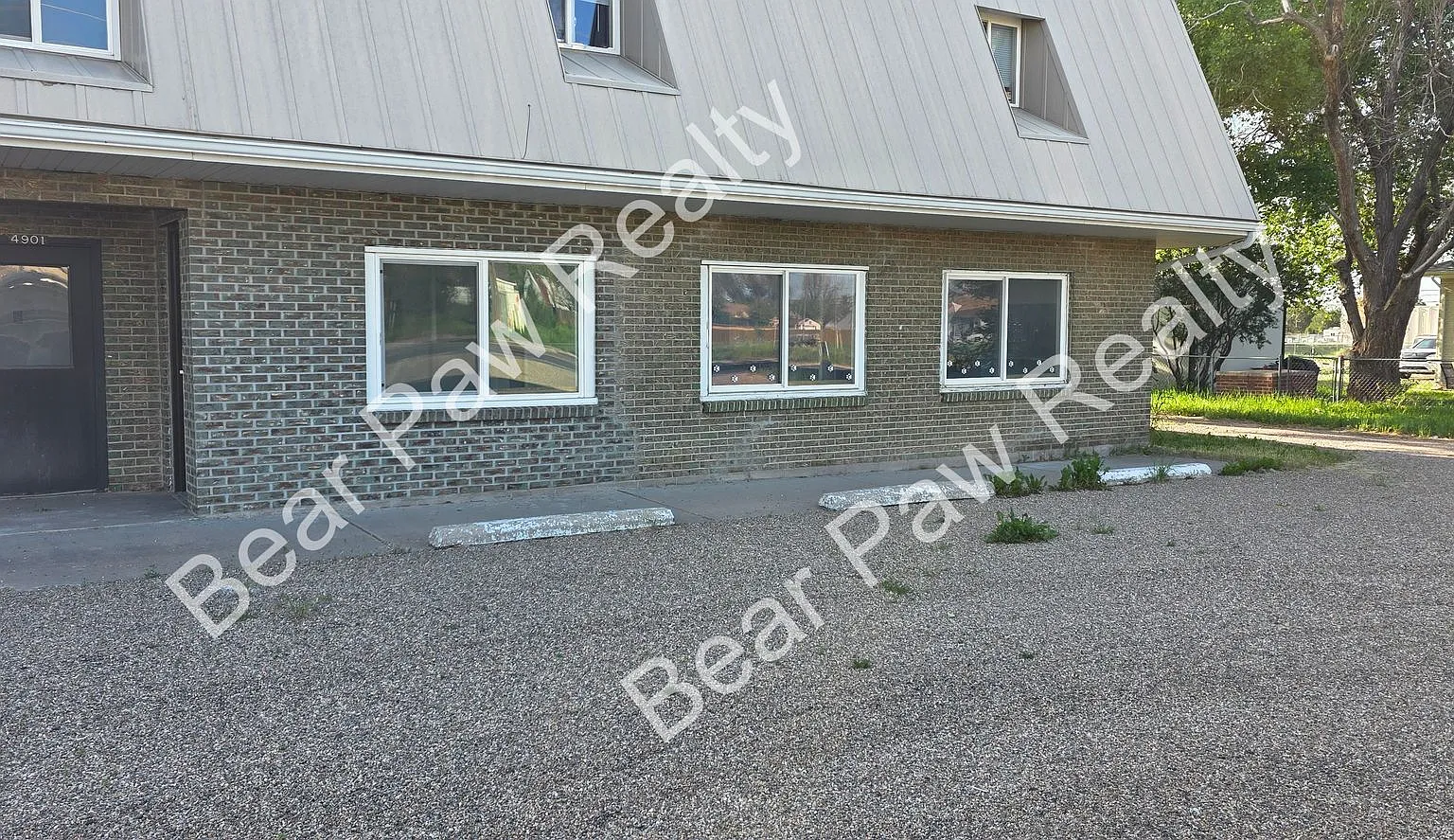 4901 Ridge Road — Photo 3