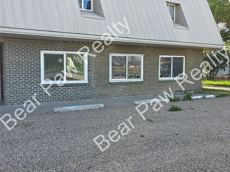 4901 Ridge Rd — Photo 10