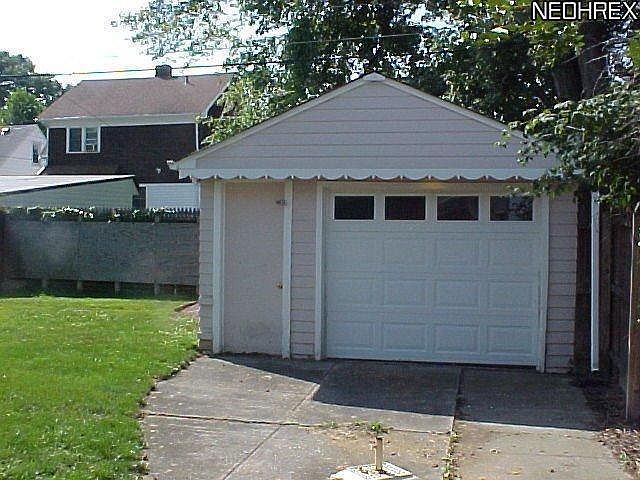 2nd image of 6811 Gilbert Ave
