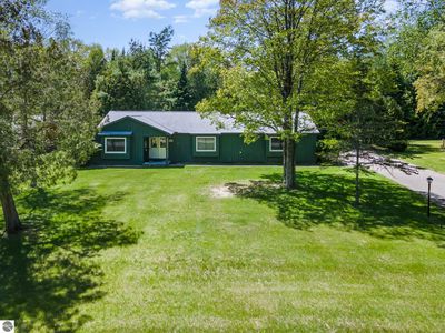 7591 Woodlea Dr W, Oscoda, MI, 48750