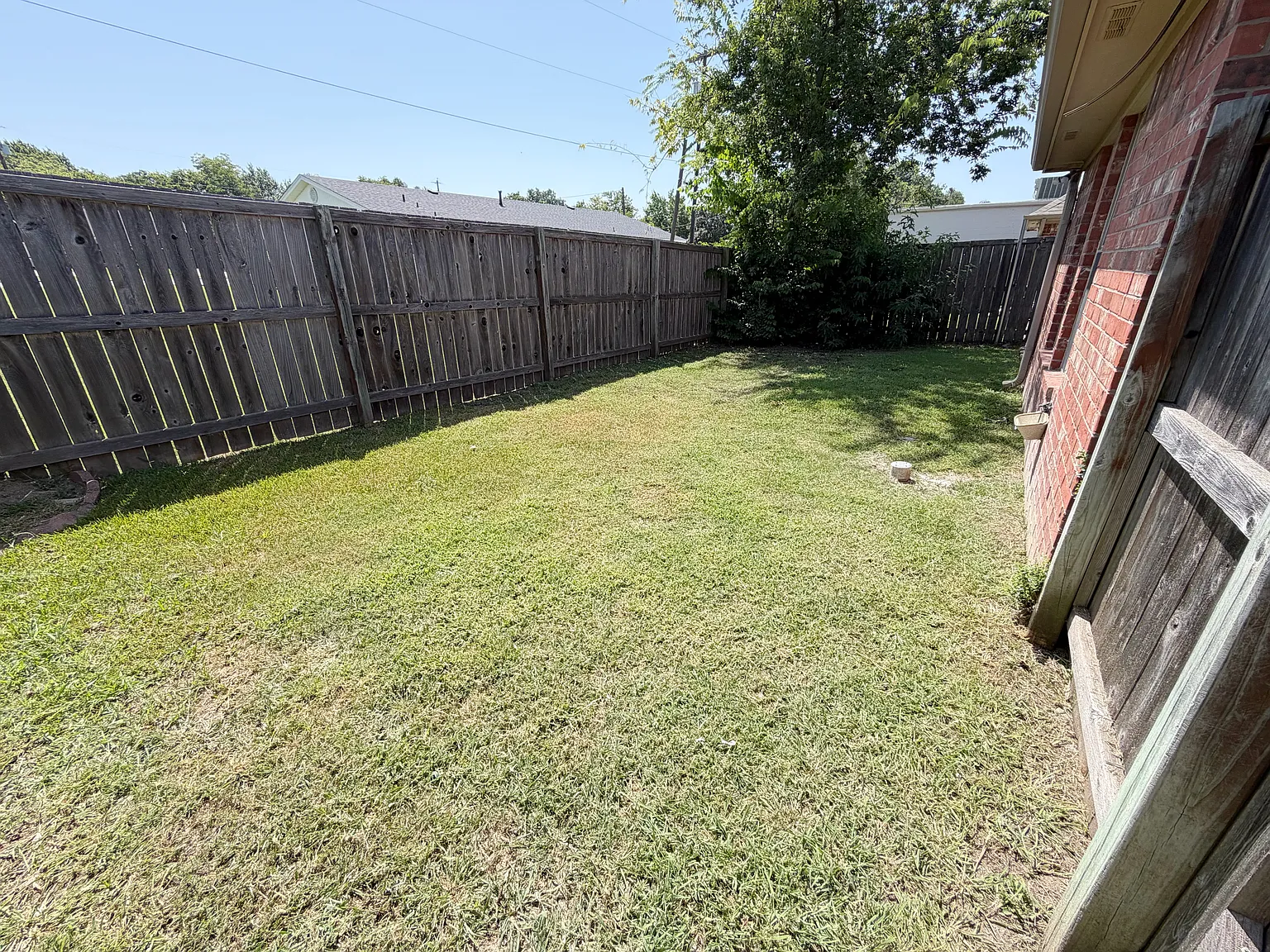 3 bed, 1304 sqft, $1,600 — Photo 3