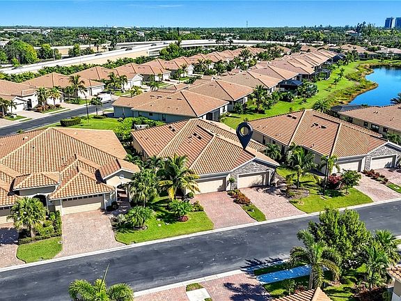 2nd image of 8290 Venetian Pointe Dr