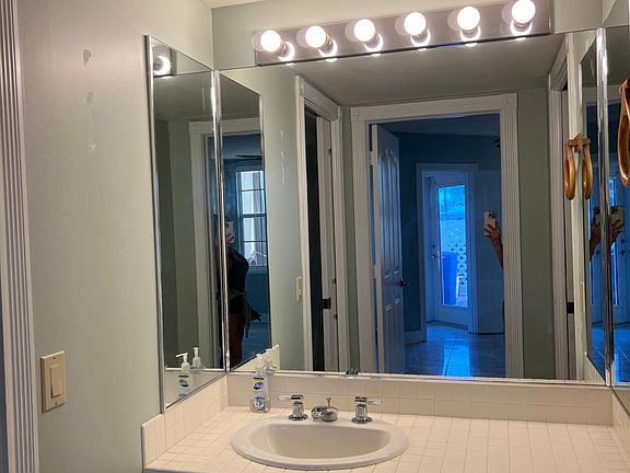 5th image of 8113 Northboro Ct
