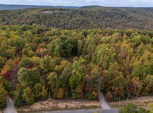 592 Cumberland Cove Rd, Monterey, TN 38574