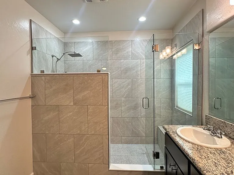 1725 N Silvervale St — Photo 13