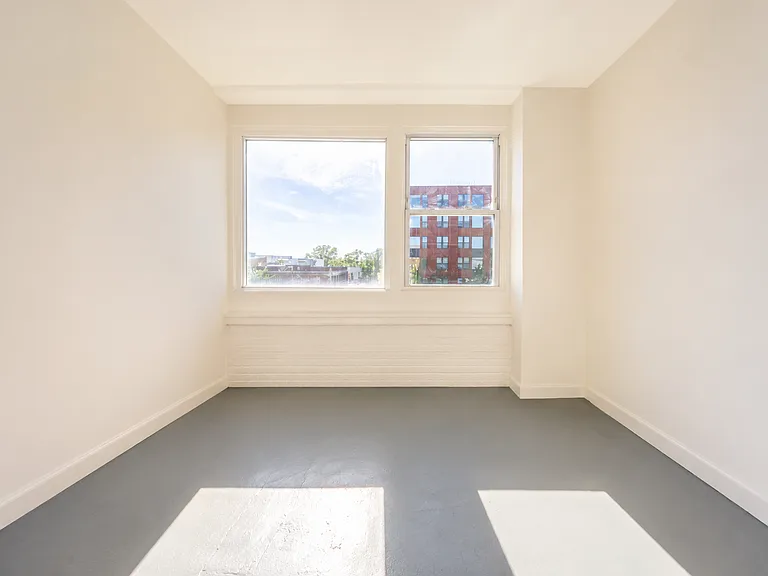 238 S Huntington Ave #10 — Photo 14