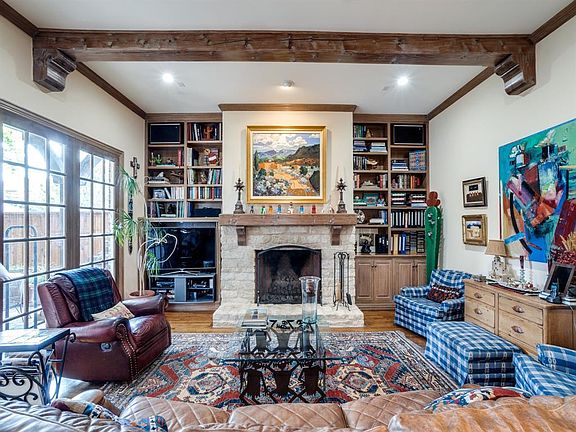 3rd image of 4137 San Carlos Dr