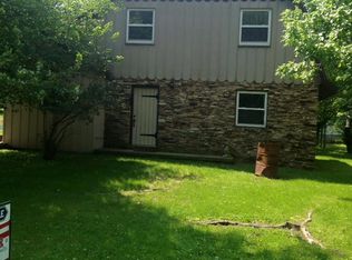 321 E Johnson St, Enfield, IL 62835