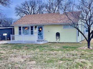 1103 Hillary Ave, Burlington, IA 52601