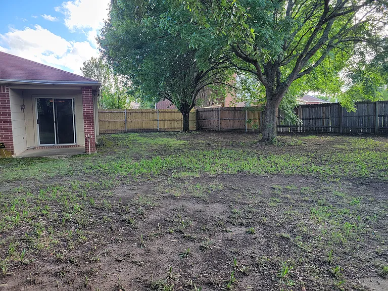 223 Baylor Dr — Photo 16