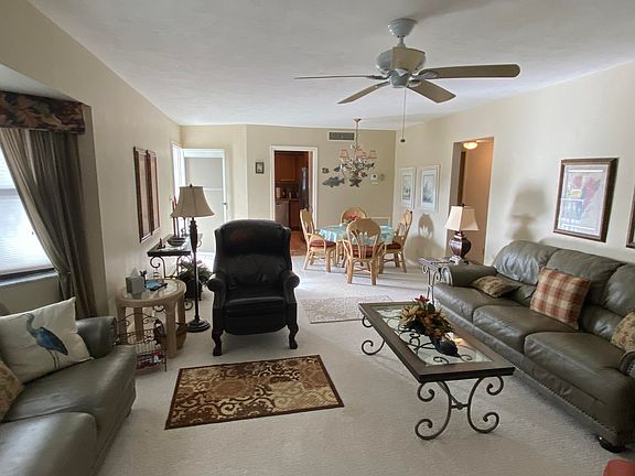 3rd image of 755 Saturn St APT H201