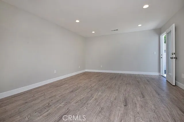4423 Ethel Ave — Photo 13