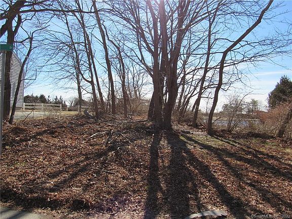 2nd image of 4 Ridgewood Avenue