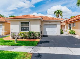 17973 SW 11th St, Pembroke Pines, FL 33029
