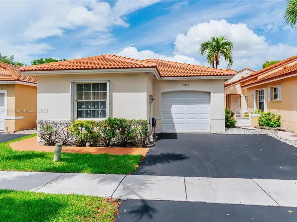 17973 SW 11th St, Pembroke Pines, FL 33029