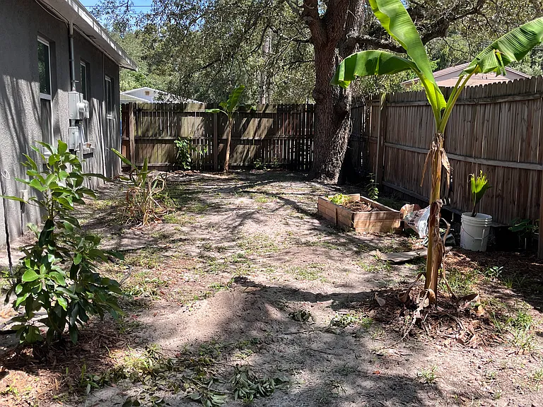 3609 E Osborne Ave #A — Photo 9