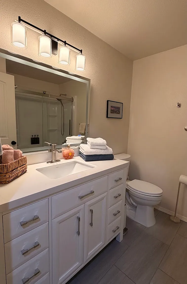 4 bed, 1780 sqft, $2,995 — Photo 3