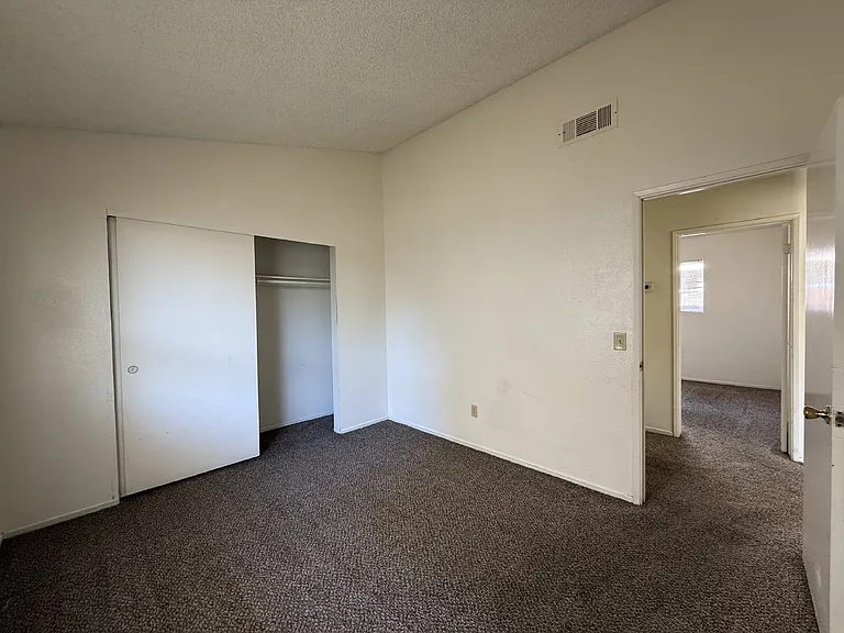 364 Rio Grande Ct #A — Photo 12