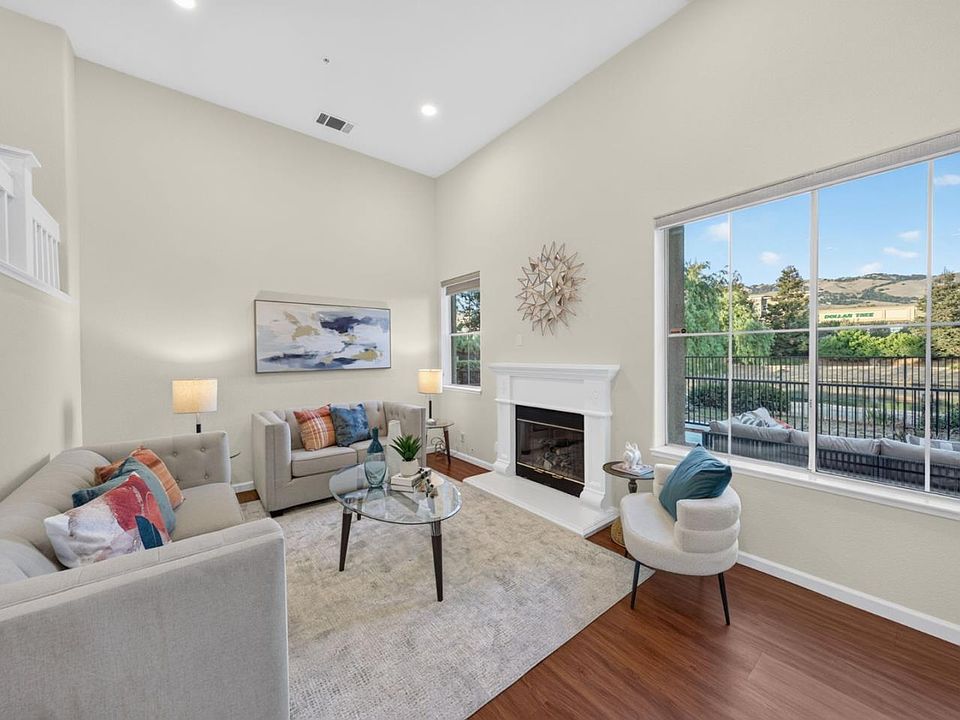 1st image of 3276 Shiraz Pl