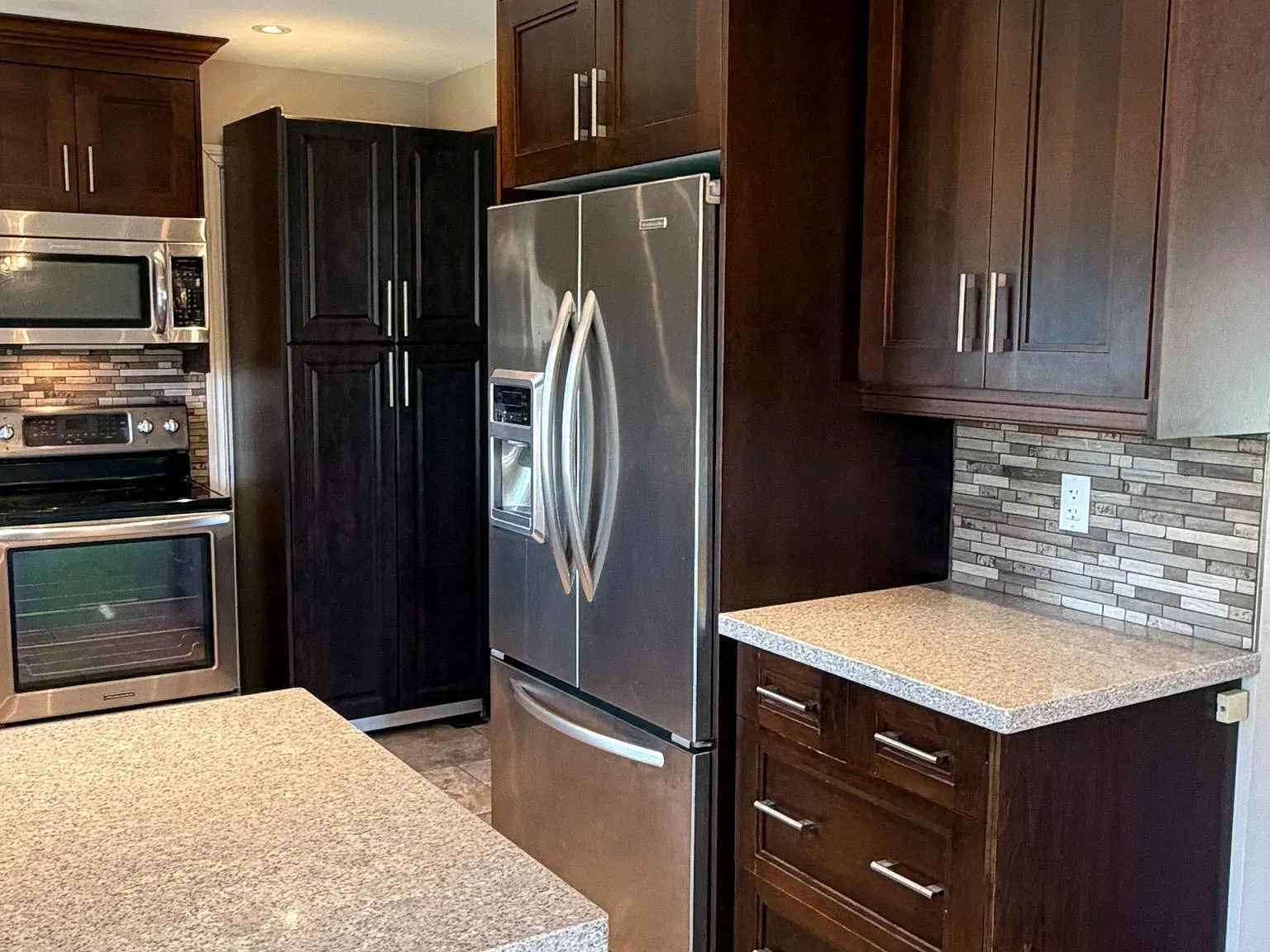 3 bed, $2,350 — Photo 3