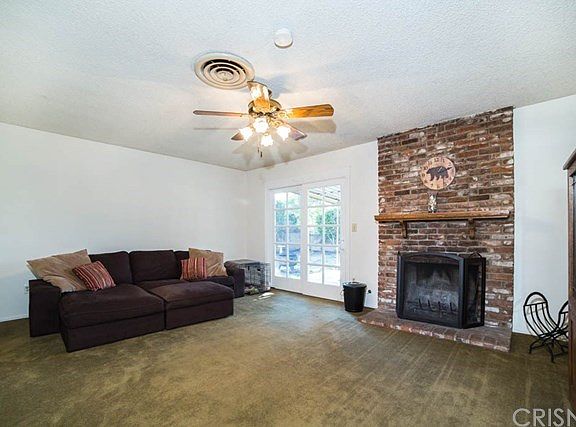 2nd image of 13033 Fenton Ave