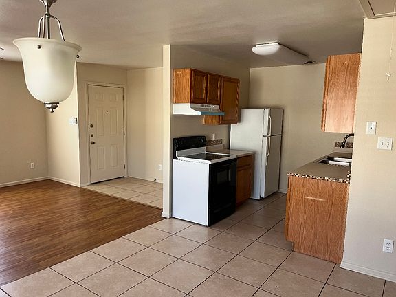 3rd image of 412-414 Ogrady St #412