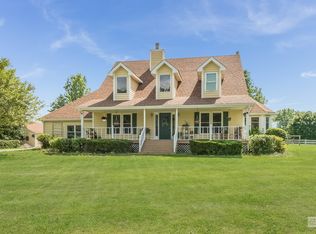 4434 E 29th Rd, Sandwich, IL 60548