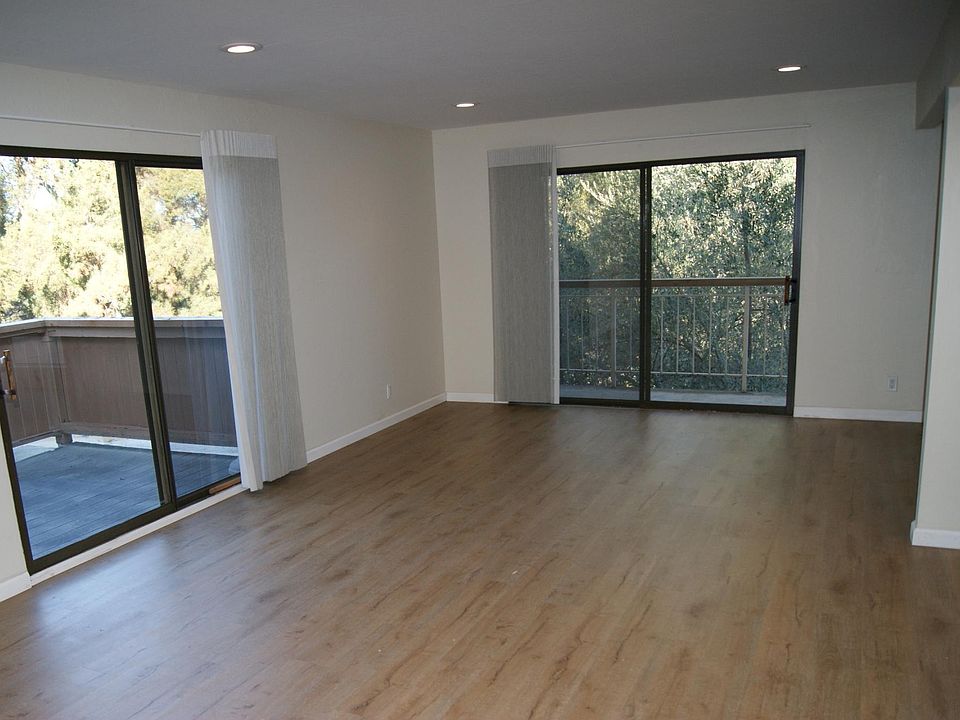 1st image of 370 N Civic Dr APT 405