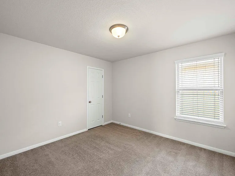 383 Eagle Brook Ln — Photo 26