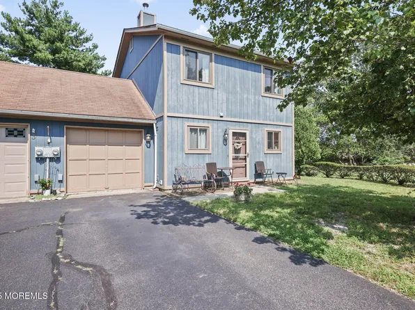 4 Swallow Lane #1000, Howell, NJ 07731