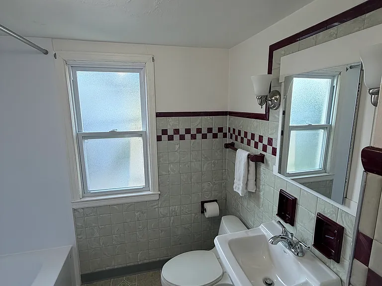 1619 S 95th St #1619 — Photo 2