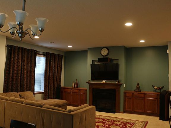 2nd image of 3305 Hazel Trl Unit A