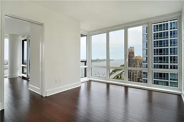 Rented by R New York