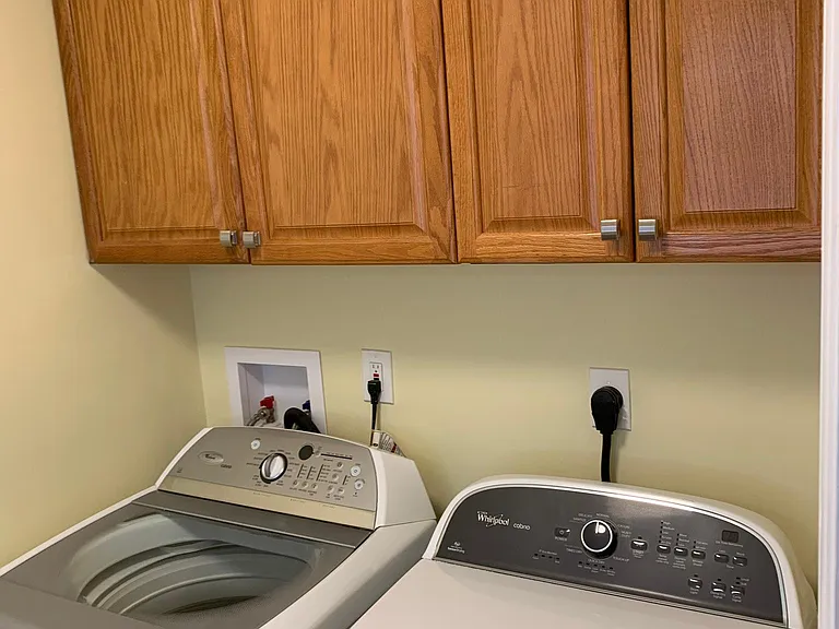 405 Rutledge Ct #405 — Photo 3