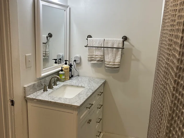 128 Sheppard St #1A — Photo 7