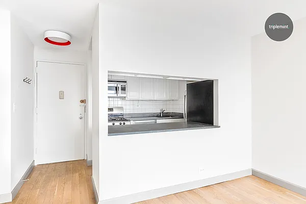 Rented by Triplemint | media 3