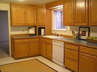 301 NW Paulson Rd, Poulsbo, WA 98370