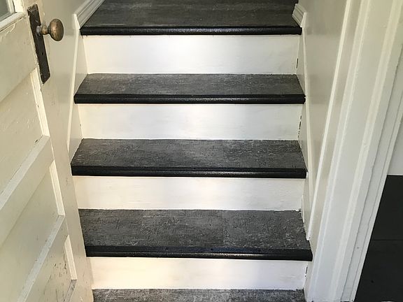 4th image of 1112 Brookside Dr