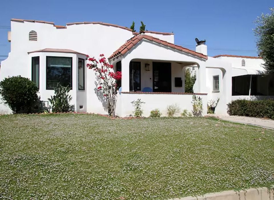 1st image of 3515 Hollydale Dr