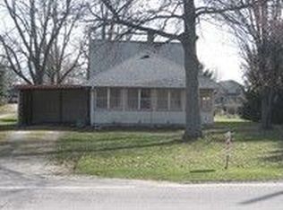 1412 E 400 S, La Porte, IN 46350